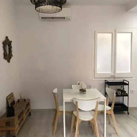 àtico Lumineux à 10 Min Du Centre L'Hospitalet de Llobregat