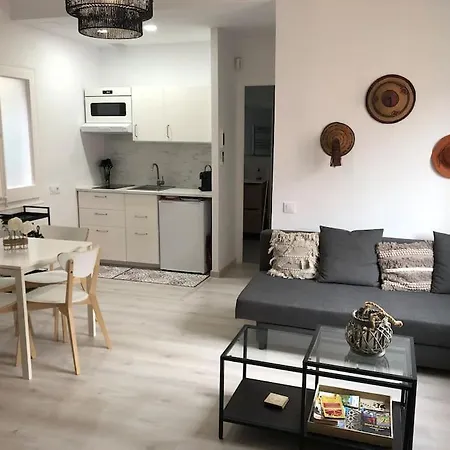 Apartamento àtico Lumineux à 10 Min Du Centre L'Hospitalet de Llobregat